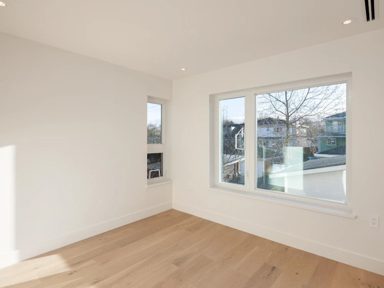 32 E 37th Avenue, Vancouver, BC, V5W 1E2 - 29