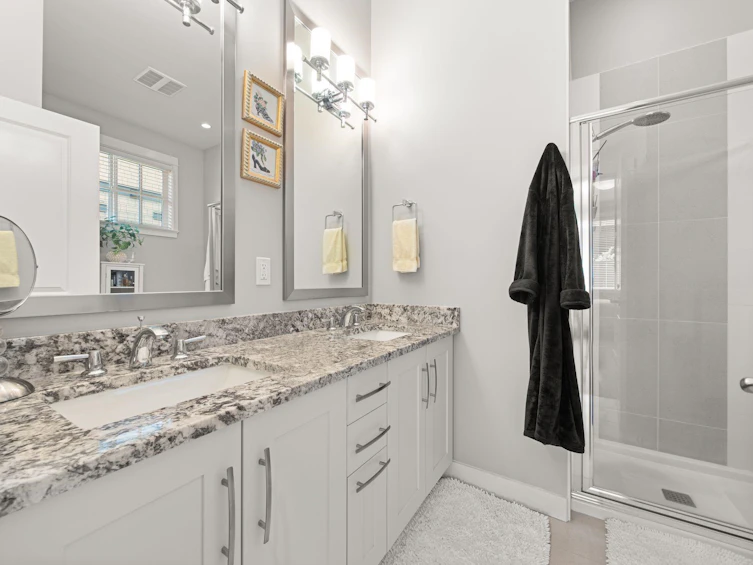 4936 Willow Springs Avenue, Delta, BC, V4M 0A7 - 30
