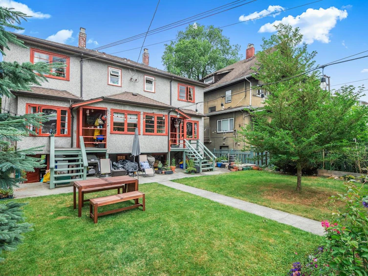 1958 W 12th Avenue, Vancouver, BC, V6J 2E9 - 3