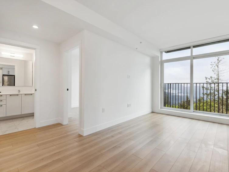 905-8750 University Crescent, Burnaby, BC, V5A 0G9 - 3