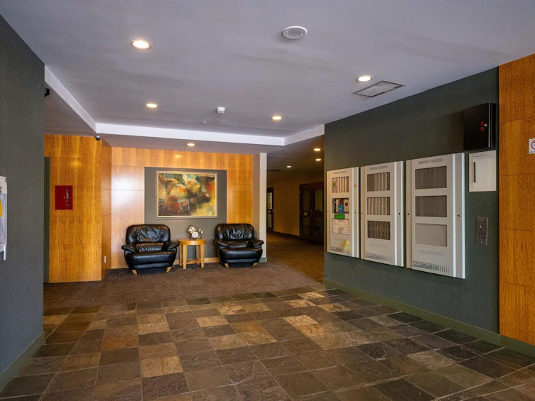 1702-8180 Granville Avenue, Richmond, BC, V6Y 4G1 - 3