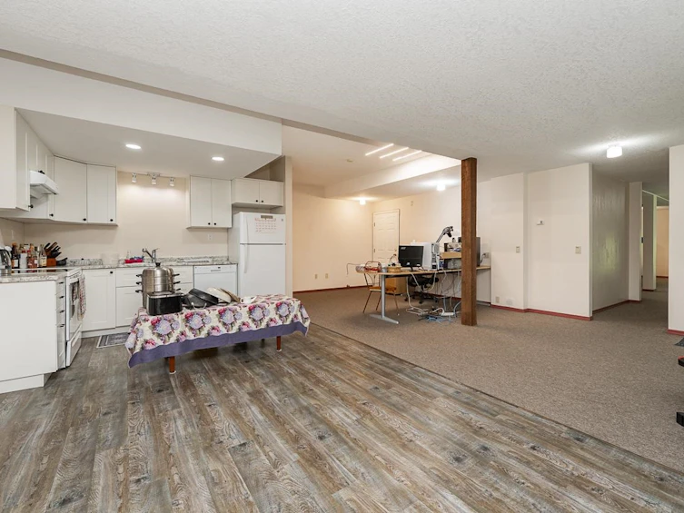 261 Strong Road, Port Moody, BC, V3H 3C8 - 16