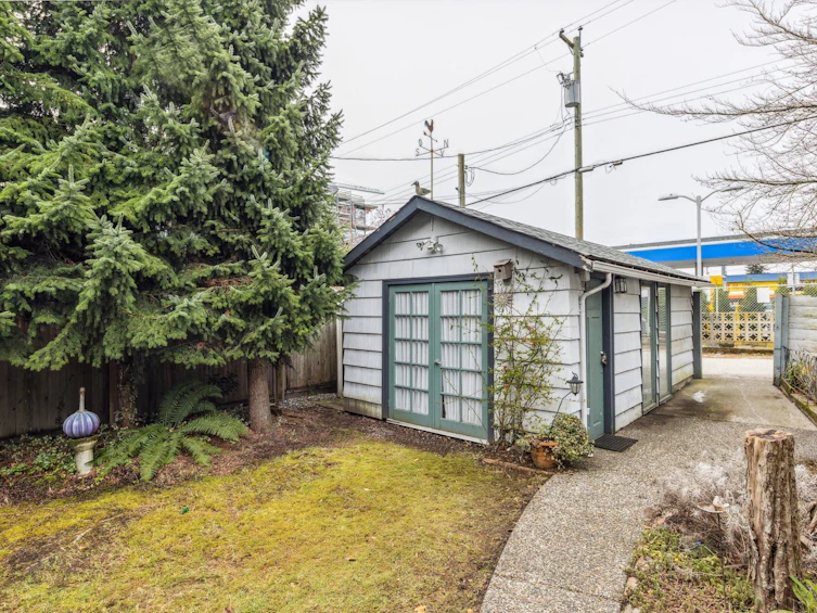 8321 Shaughnessy Street, Vancouver, BC, V6P 3Y1 - 35