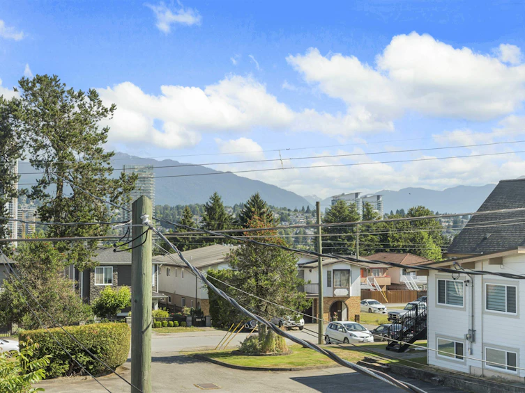 2-4685 Canada Way, Burnaby, BC, V5G 1K9 - 20