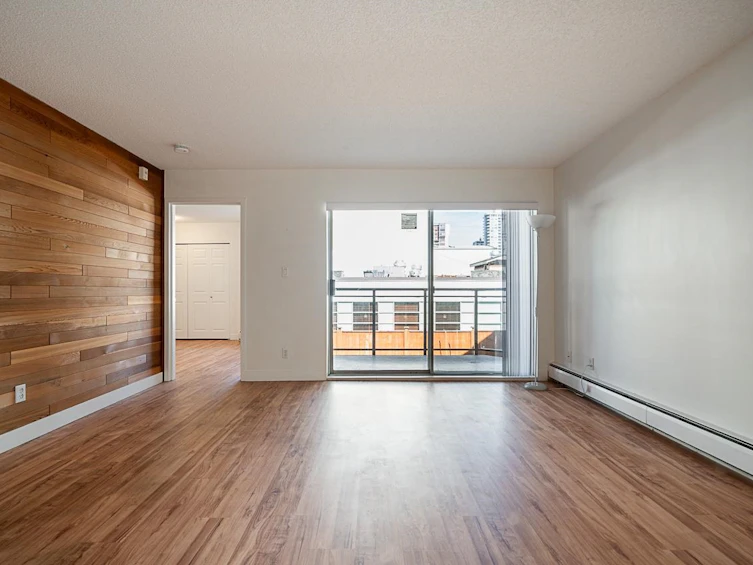 208-1550 Chesterfield Avenue, North Vancouver, BC, V7M 2N6 - 12