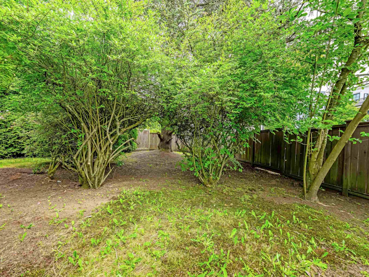 1116 Ridgewood Drive, North Vancouver, BC, V7R 1J3 - 17