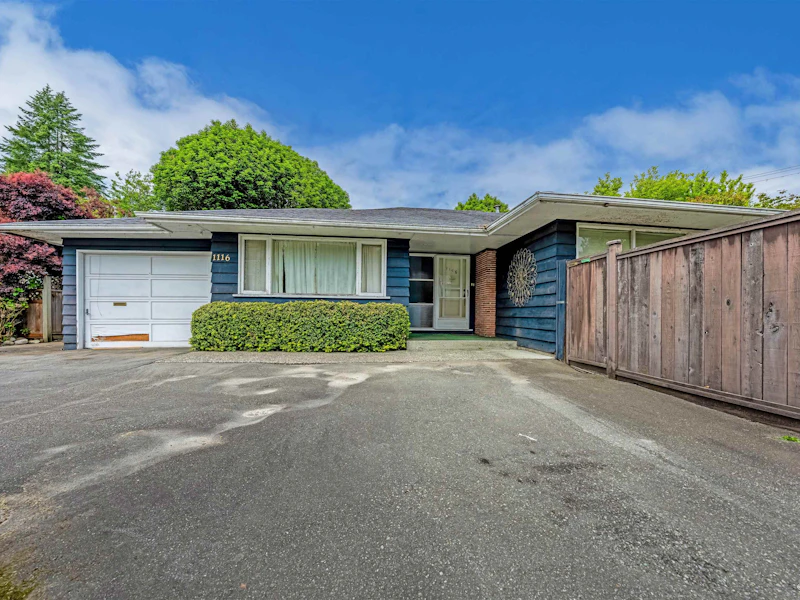 1116 Ridgewood Drive, North Vancouver BC V7R 1J3