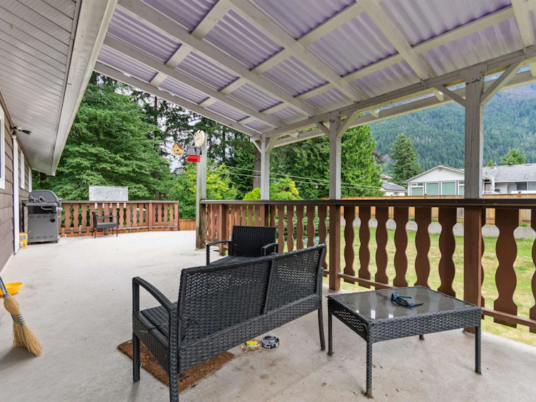 21254 Mountview Crescent, Hope, BC, V0X 1L1 - 23