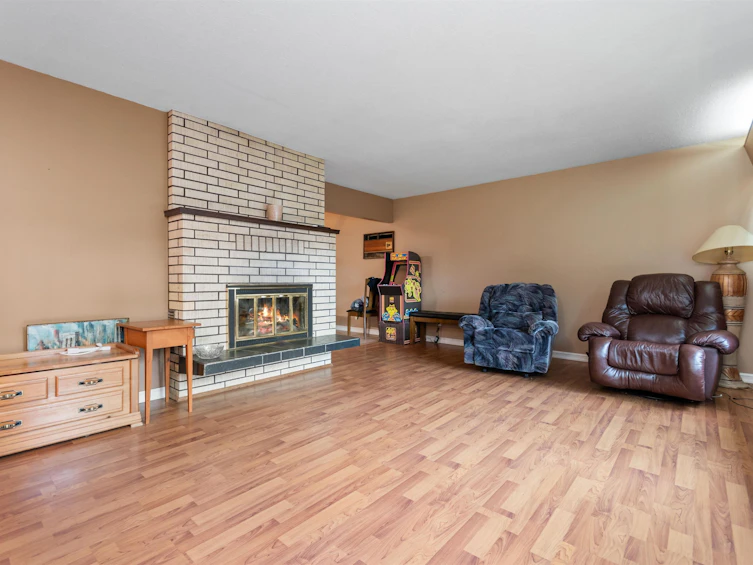 21254 Mountview Crescent, Hope, BC, V0X 1L1 - 6