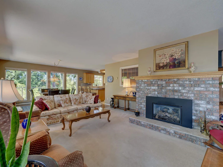 6448 N Gale Avenue, Sechelt, BC, V7Z 0L1 - 19