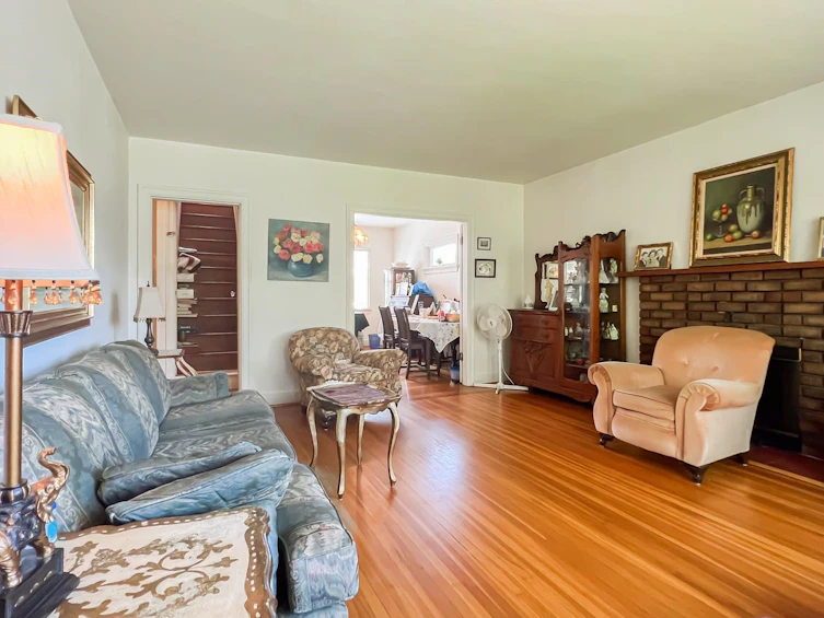 3464 Oxford Street, Vancouver, BC, V5K 1N9 - 7