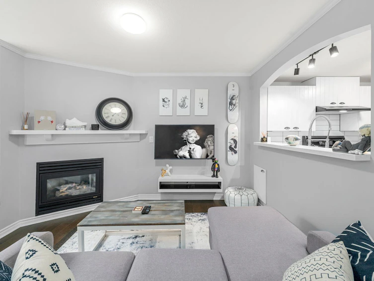 3-995 Lynn Valley Road, North Vancouver, BC, V7J 1Z6 - 4