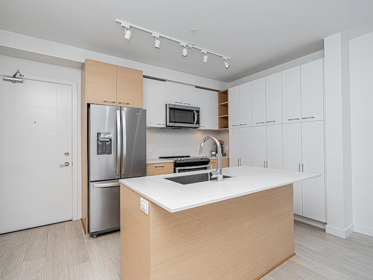 508-13963 105 Boulevard, Surrey, BC, V3T 0M9 - 4