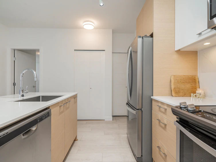 508-13963 105 Boulevard, Surrey, BC, V3T 0M9 - 9