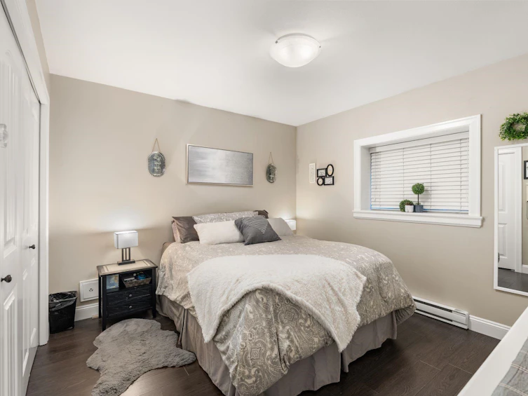 33765 Knight Avenue, Mission, BC, V2V 7C7 - 34