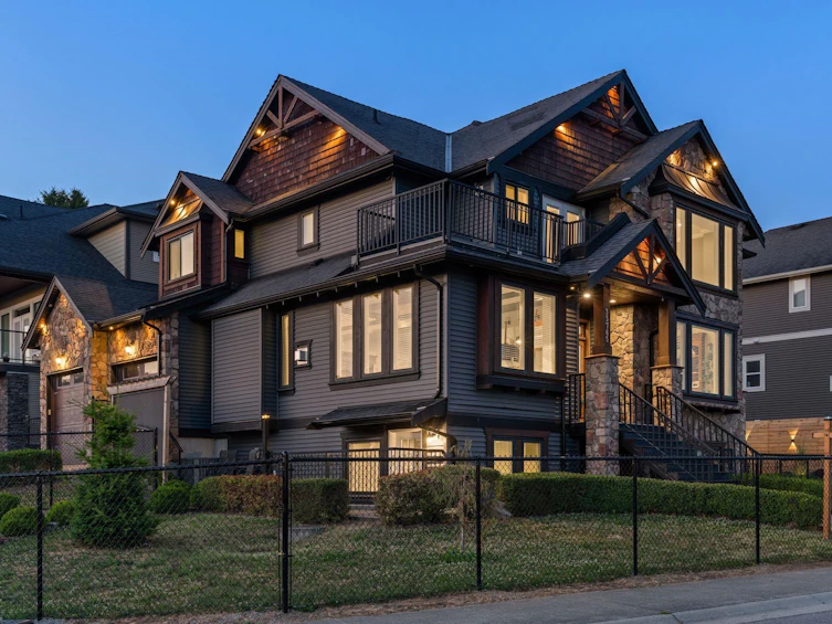 33765 Knight Avenue, Mission, BC, V2V 7C7 - 3