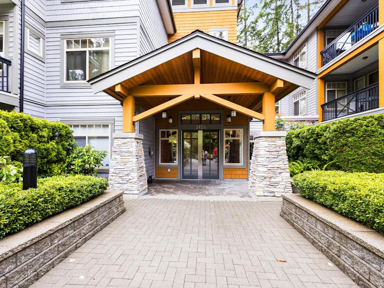 202-3125 Capilano Crescent, North Vancouver, BC, V7R 4X5 - 30