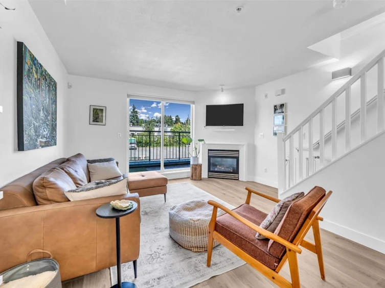 25-288 St. Davids Avenue, North Vancouver, BC, V7L 4X2 - 2
