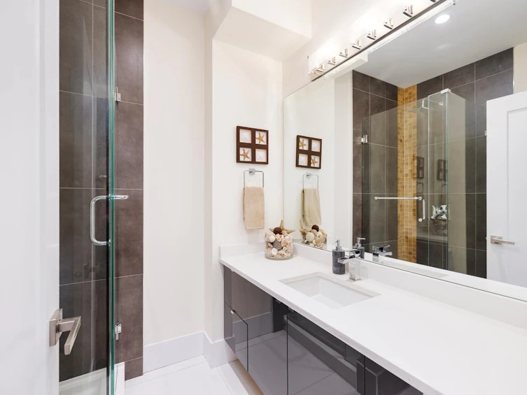 2553 Western Avenue, North Vancouver, BC, V7N 3L2 - 25