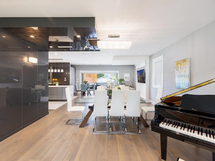 2553 Western Avenue, North Vancouver, BC, V7N 3L2 - 5