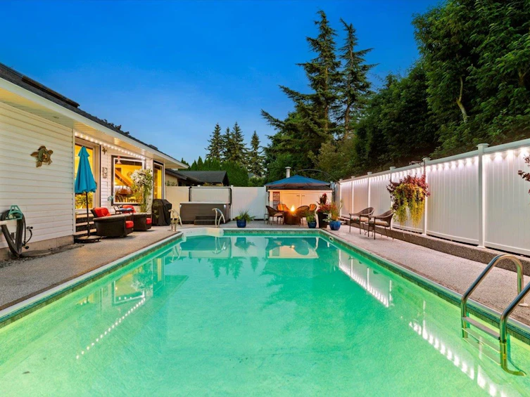 3613 Argyll Street, Abbotsford, BC, V2S 7A9 - 3