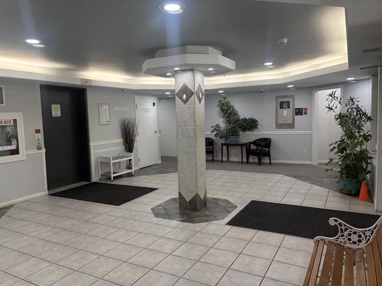 202-45745 Princess Avenue, Chilliwack, BC, V2P 2B5 - 2