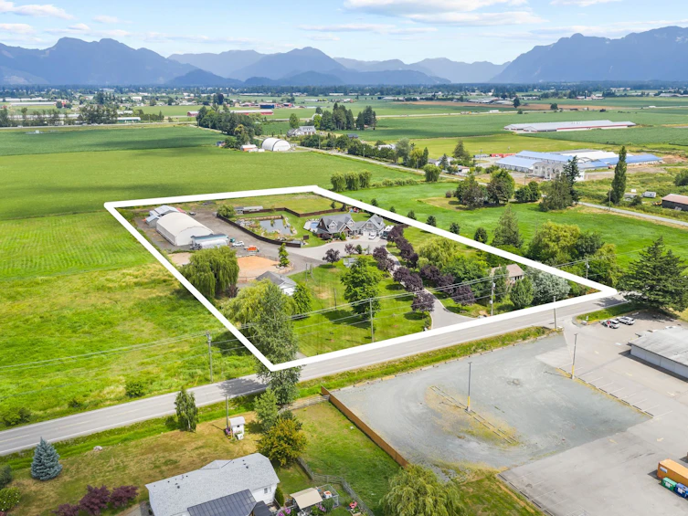49517 Prairie Central Road, Chilliwack, BC, V2P 6H3 - 2