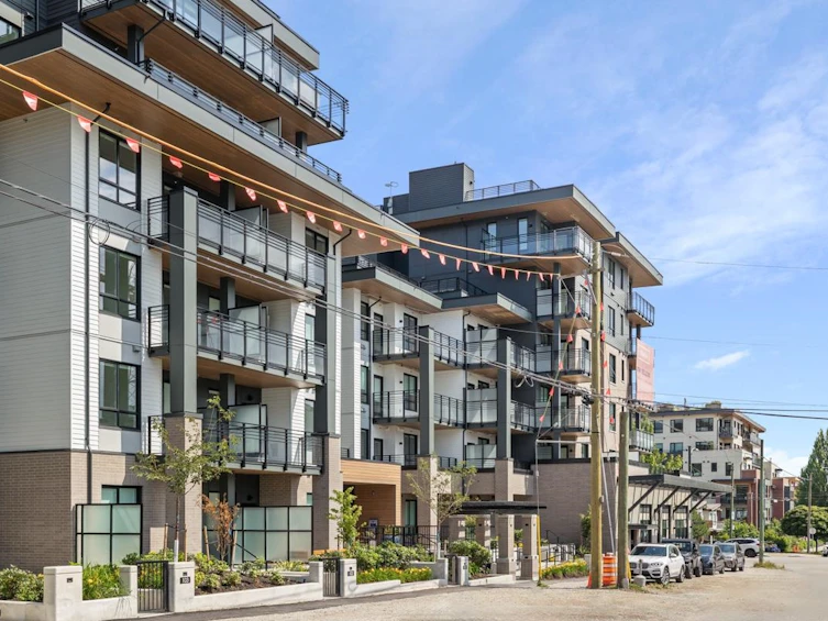 605-2450 Garden Drive, Vancouver, BC, V5N 0K1 - 31