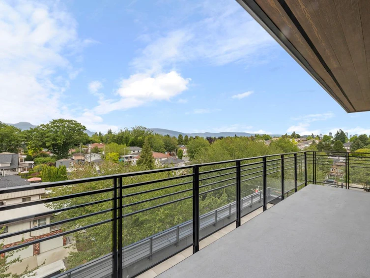 605-2450 Garden Drive, Vancouver, BC, V5N 0K1 - 10