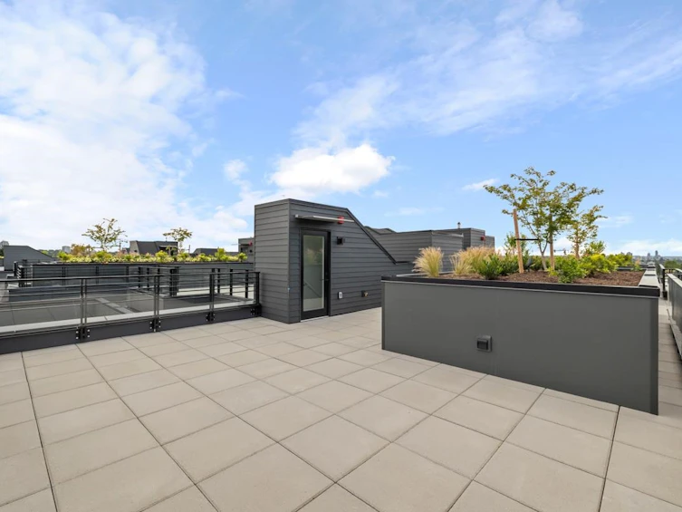 605-2450 Garden Drive, Vancouver, BC, V5N 0K1 - 21