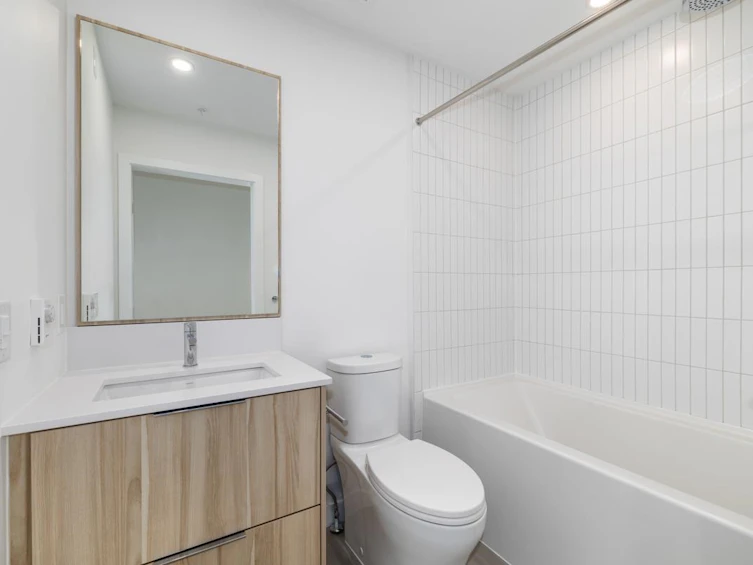 605-2450 Garden Drive, Vancouver, BC, V5N 0K1 - 18