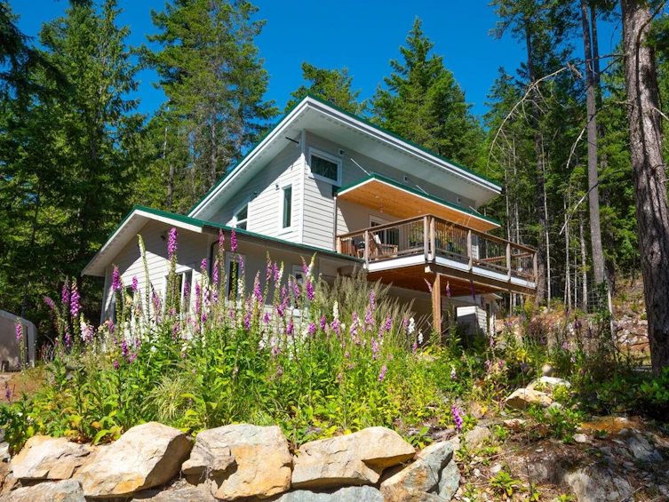 1580 Evergreen Lane, Bowen Island, BC, V0N 1G2 - 2