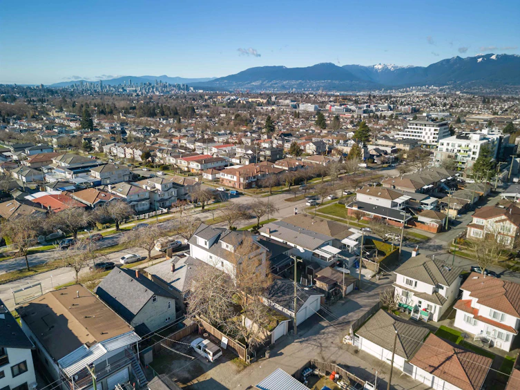 4016 Rupert Street, Vancouver, BC, V5R 2H3 - 24