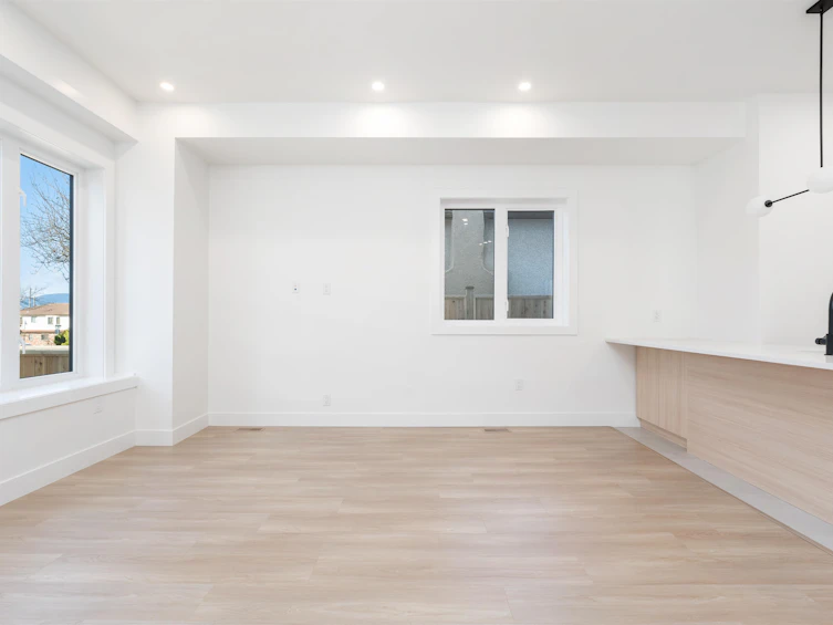 4016 Rupert Street, Vancouver, BC, V5R 2H3 - 5