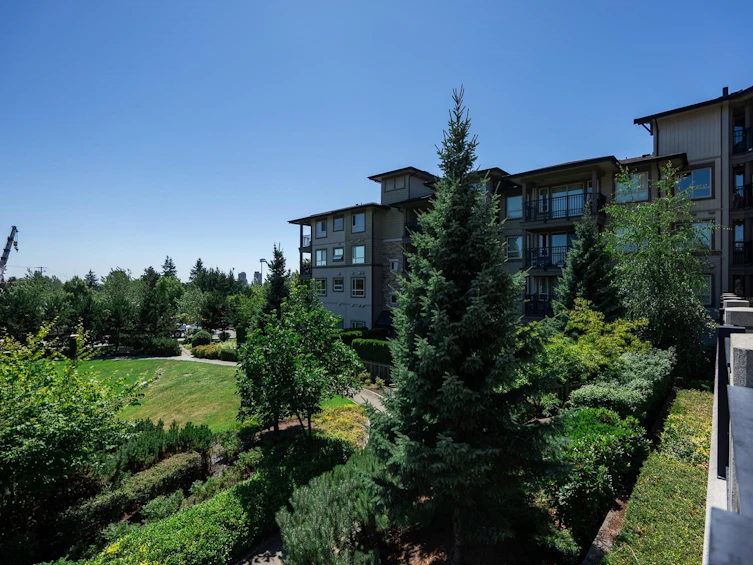205-3156 Dayanee Springs Boulevard, Coquitlam, BC, V3E 0B7 - 35