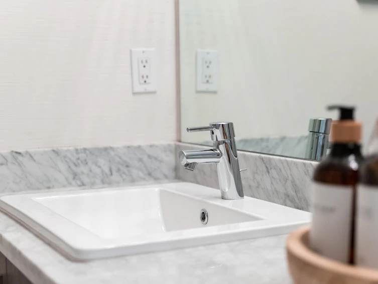 205-3156 Dayanee Springs Boulevard, Coquitlam, BC, V3E 0B7 - 27