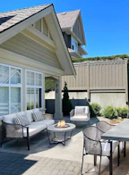 92 15500 Rosemary Heights Crescent