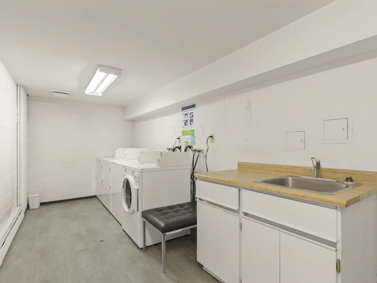 401-250 W 1 Street, North Vancouver, BC, V7M 1B4 - 30