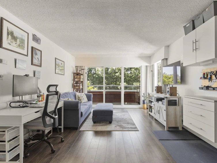 401-250 W 1 Street, North Vancouver, BC, V7M 1B4 - 3
