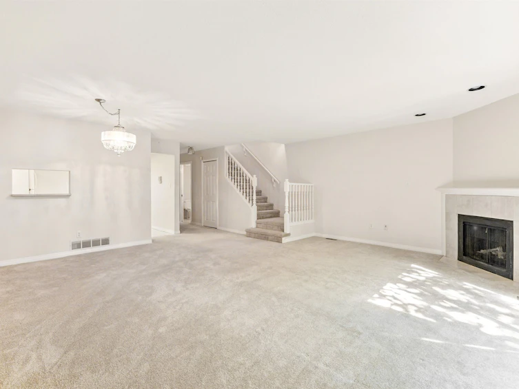 6-8031 General Currie Road, Richmond, BC, V6Y 1L9 - 5