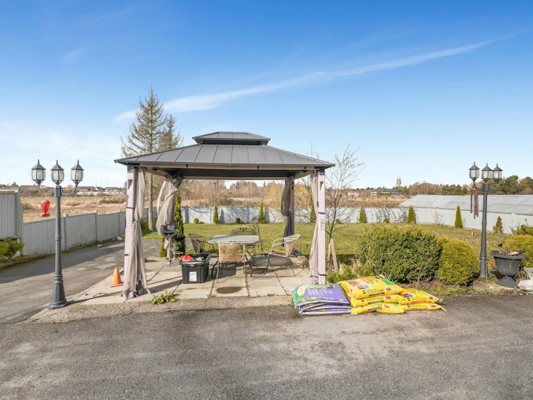 10211 No. 6 Road, Richmond, BC, V6W 1E6 - 33