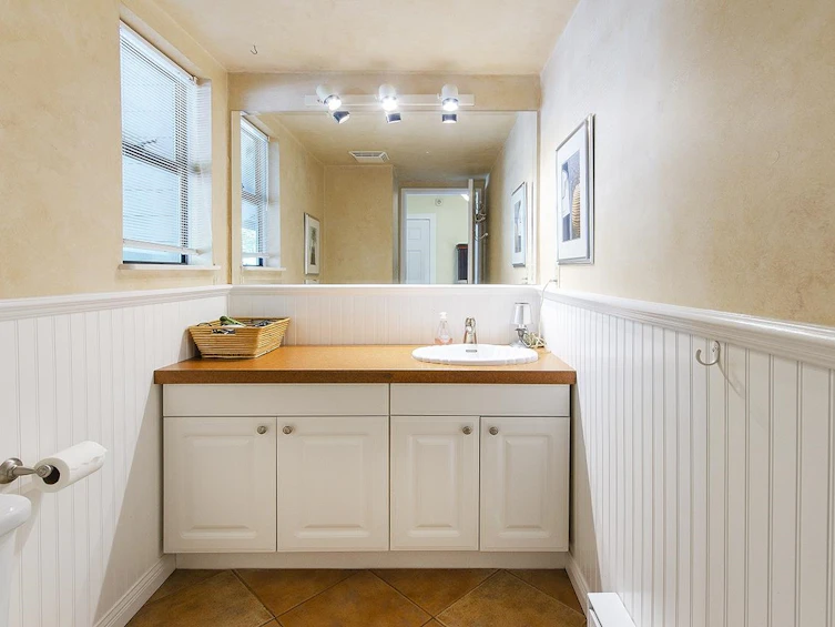 2108 Panorama Drive, North Vancouver, BC, V7G 2C9 - 14