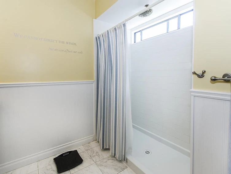 2108 Panorama Drive, North Vancouver, BC, V7G 2C9 - 19