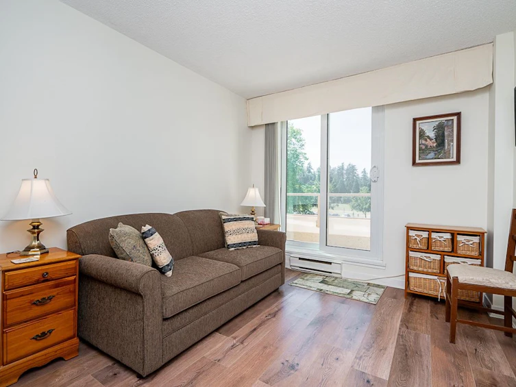 303-5790 Patterson Avenue, Burnaby, BC, V5H 4H6 - 19