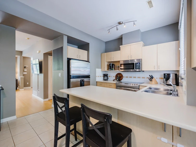 45-6465 184a Street, Surrey, BC, V3S 8X9 - 8