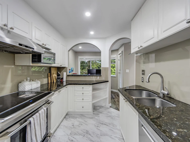 2-22771 Norton Court, Richmond, BC, V6V 2W7 - 7