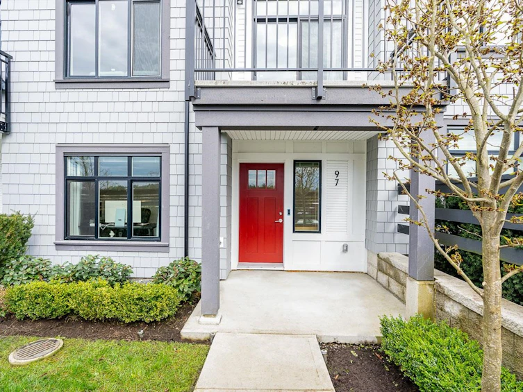 97-15255 Sitka Drive, Surrey, BC, V3S 0B1 - 2