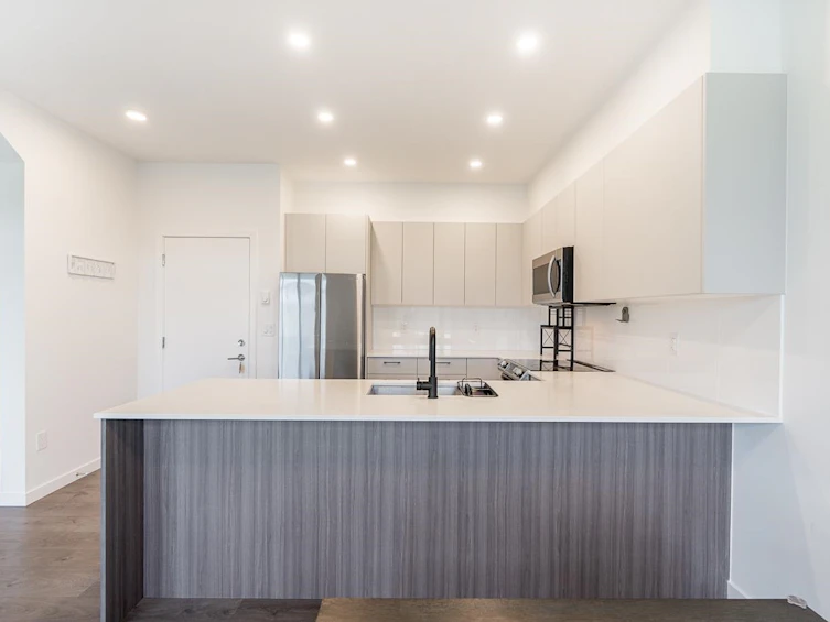 97-15255 Sitka Drive, Surrey, BC, V3S 0B1 - 14