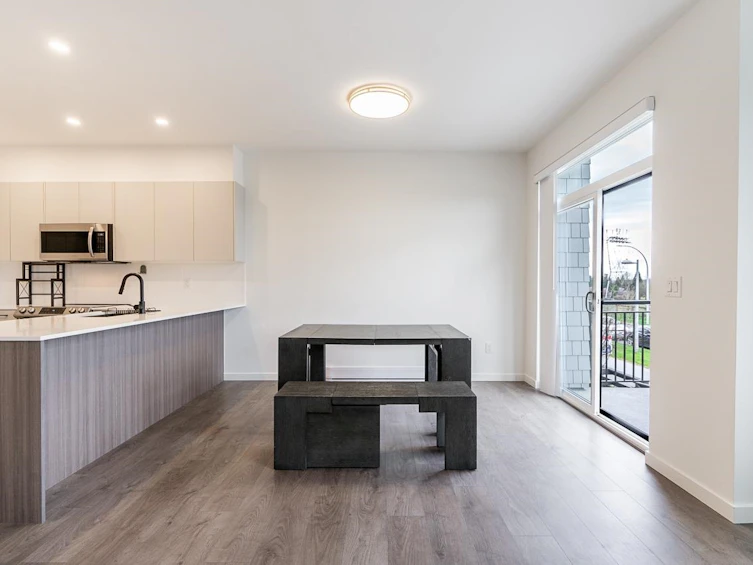 97-15255 Sitka Drive, Surrey, BC, V3S 0B1 - 11