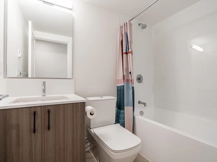 97-15255 Sitka Drive, Surrey, BC, V3S 0B1 - 34